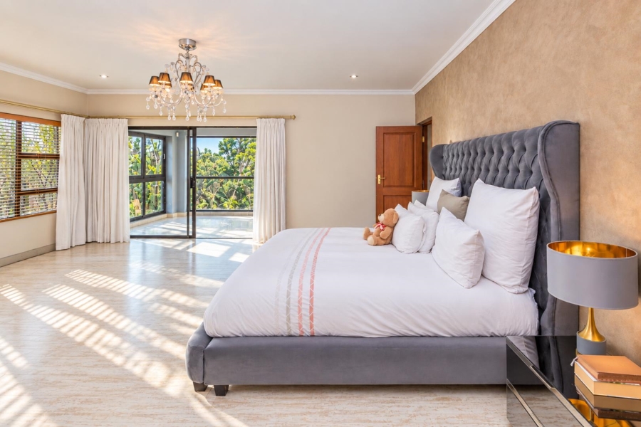 5 Bedroom Property for Sale in Birdwood Estate North West